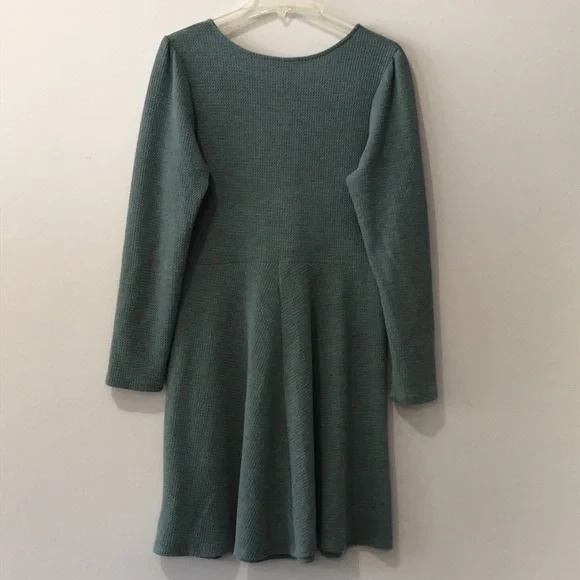 GILLI Waffle Knit Dress Sage 0X - Picture 3 of 5